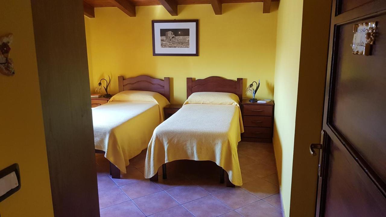 B&B A Robba De Pupi Agrigento Luaran gambar