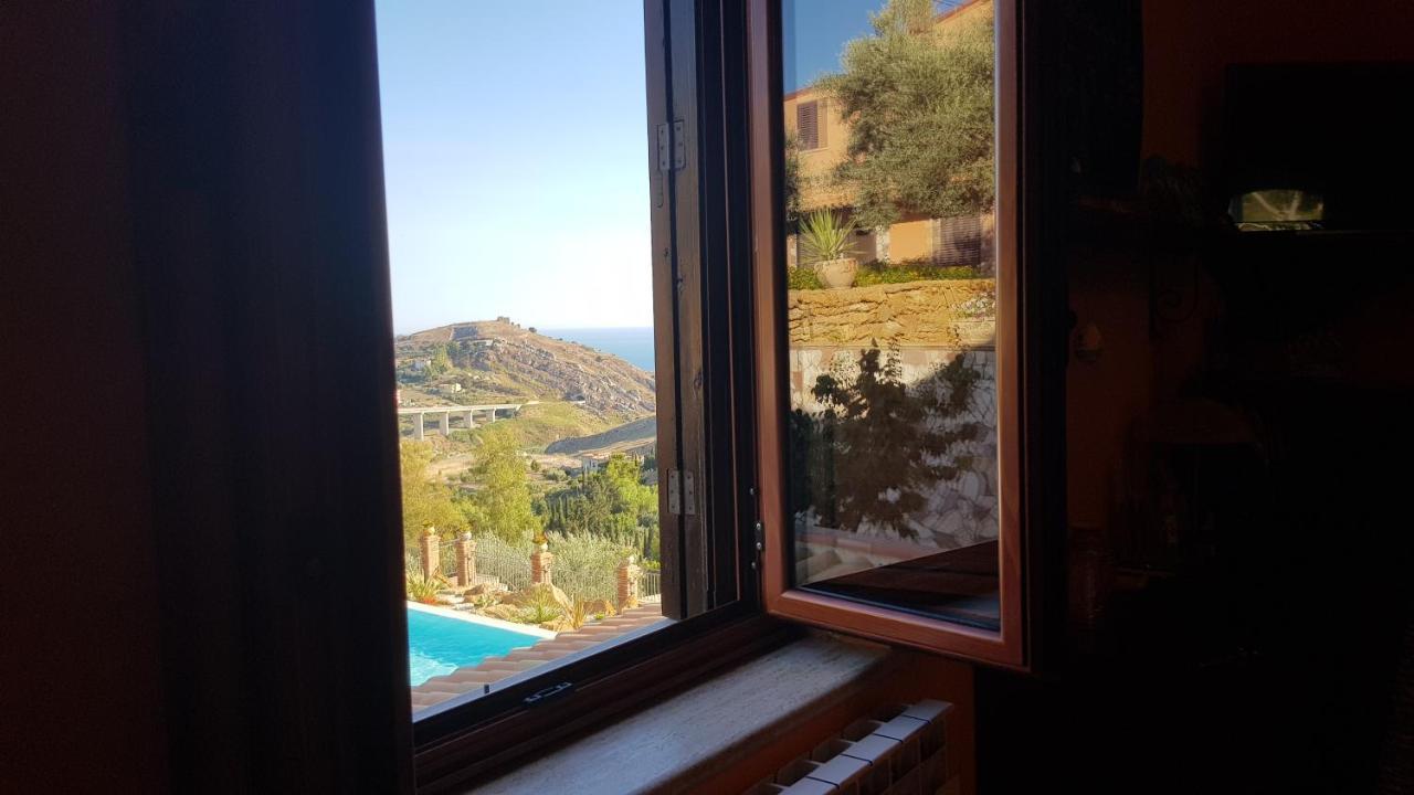 B&B A Robba De Pupi Agrigento Luaran gambar