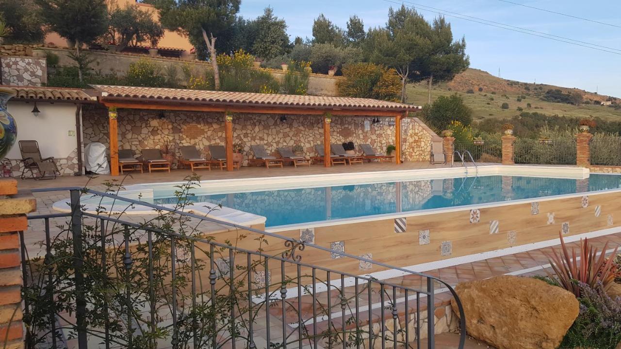 B&B A Robba De Pupi Agrigento Luaran gambar