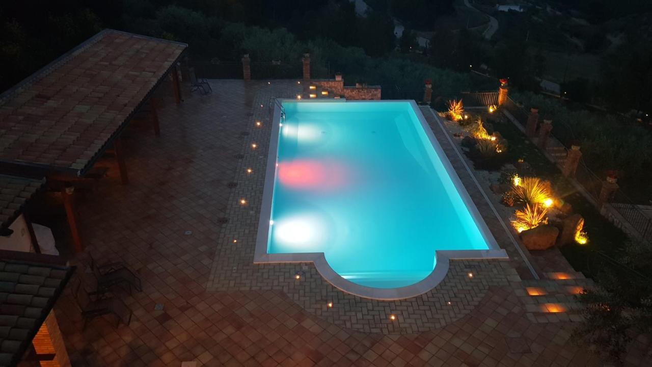 B&B A Robba De Pupi Agrigento Luaran gambar