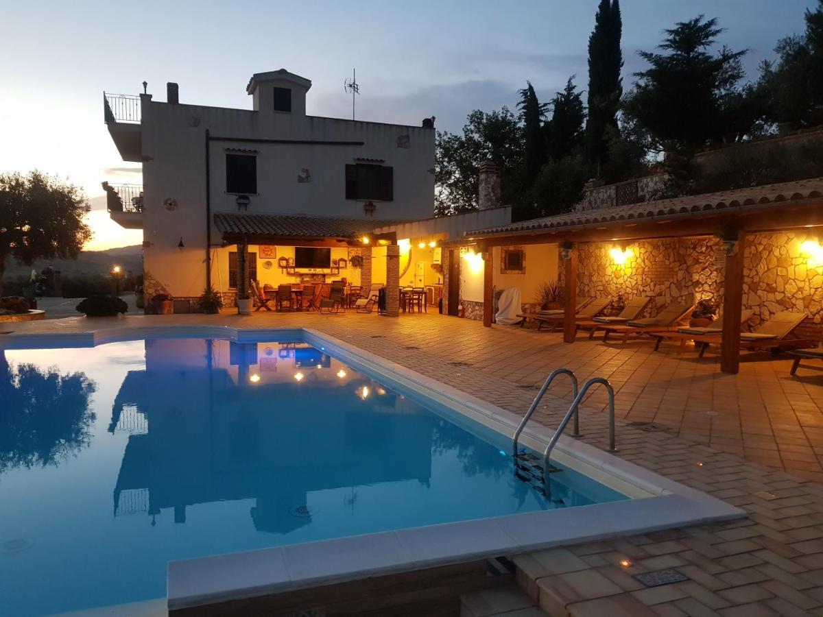 B&B A Robba De Pupi Agrigento Luaran gambar