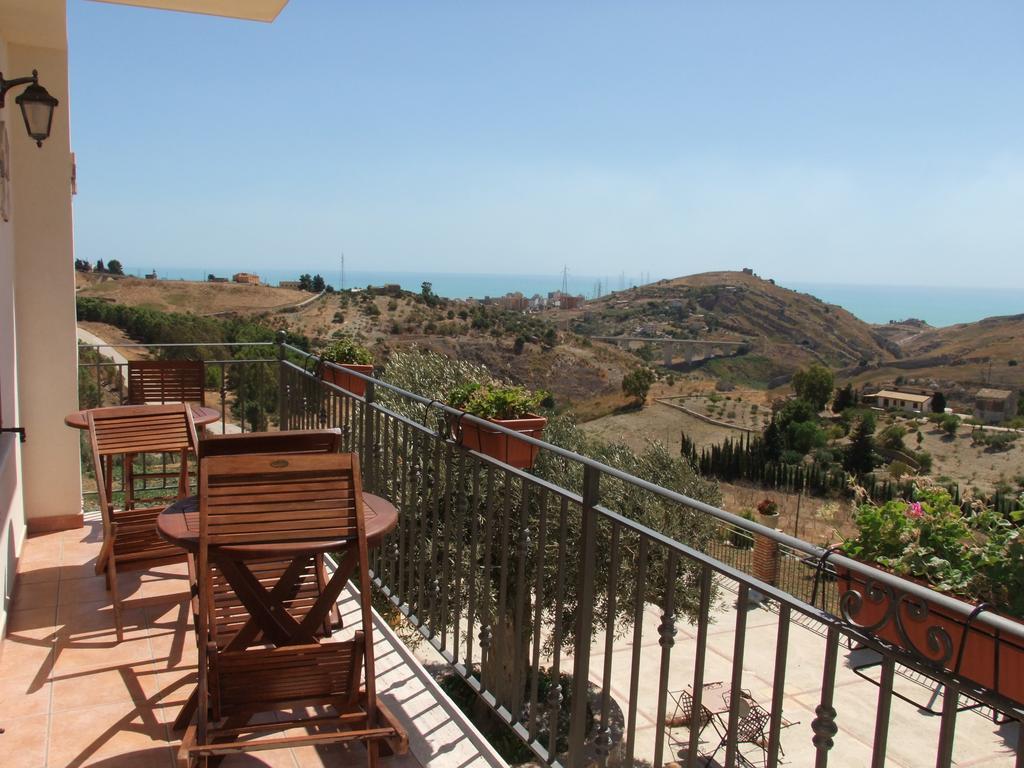 B&B A Robba De Pupi Agrigento Luaran gambar