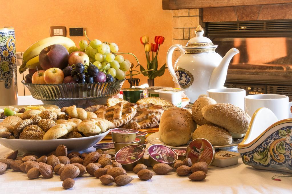 B&B A Robba De Pupi Agrigento Luaran gambar