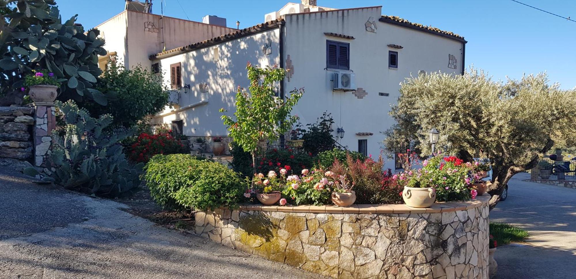 B&B A Robba De Pupi Agrigento Luaran gambar
