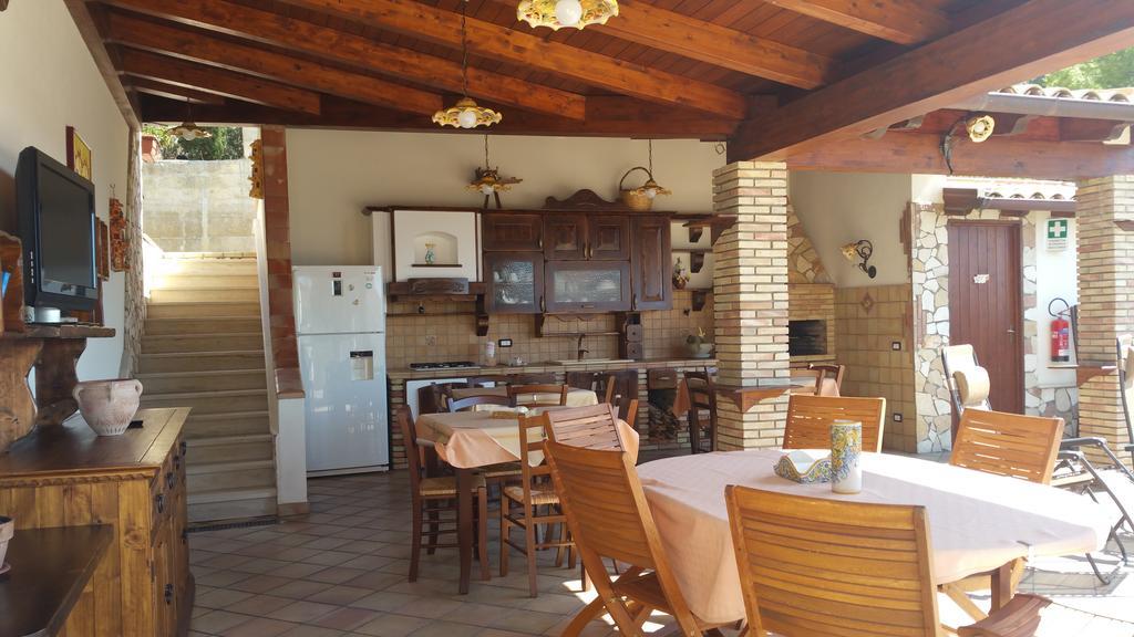 B&B A Robba De Pupi Agrigento Luaran gambar