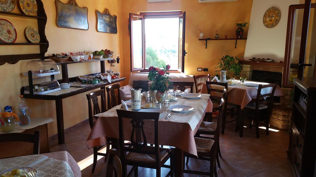 B&B A Robba De Pupi Agrigento Luaran gambar