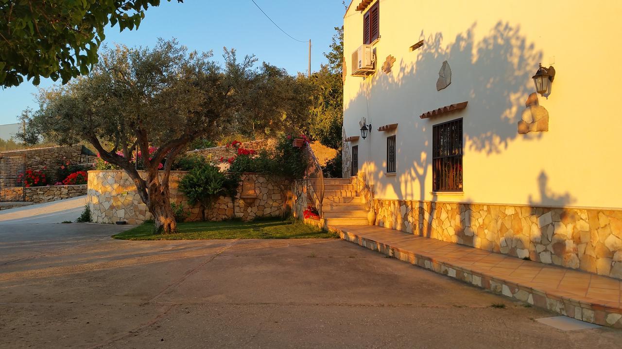 B&B A Robba De Pupi Agrigento Luaran gambar