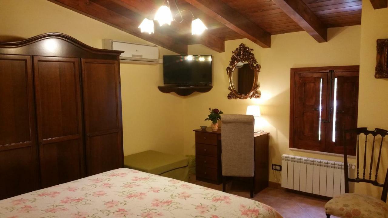 B&B A Robba De Pupi Agrigento Luaran gambar